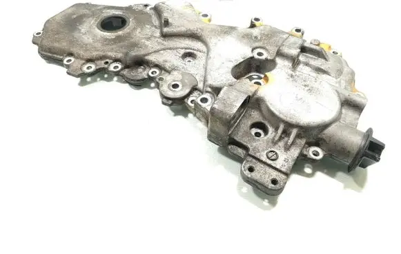 Nissan Qashqai Timing chain cover 