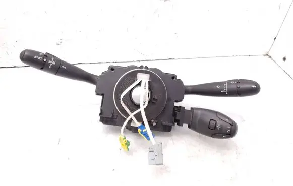 Peugeot 307 CC Wiper turn signal indicator stalk/switch 96605597XT