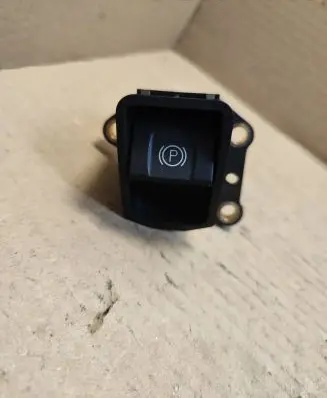 Toyota Avensis T270 Hand parking brake switch 8439005020