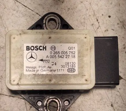 Mercedes-Benz E W211 ESP acceleration yaw rate sensor 0265005752 3013189