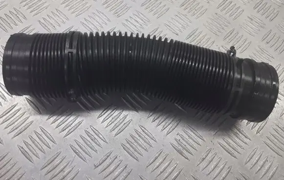 Audi A3 S3 8L Air intake hose/pipe