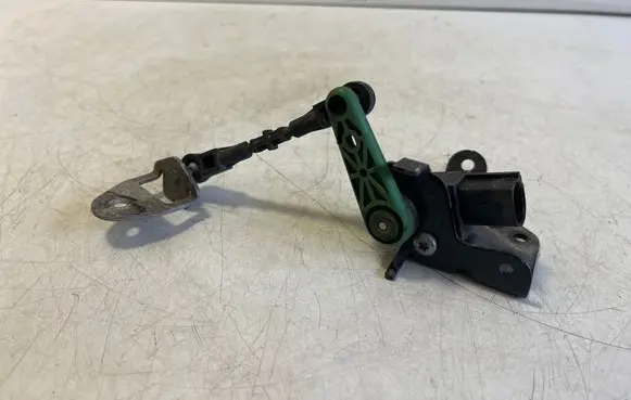 Volkswagen T-Roc Headlight/headlamp level sensor 5Q0907503