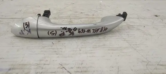 Mercedes-Benz ML W164 Rear door exterior handle A1647600570