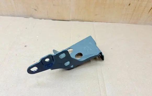 Dacia Jogger Fender mounting bracket 26092286R