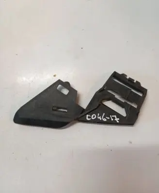 Volvo V50 Headlight/headlamp mounting bracket 30678261
