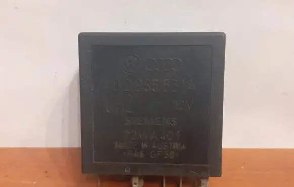 Volkswagen Golf IV Other relay 4B0955531A 9666