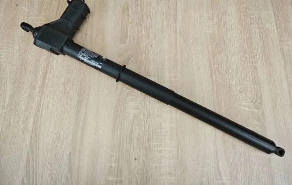 BMW 4 G22 G23 G24 G26 Tailgate/trunk strut/damper 7487576