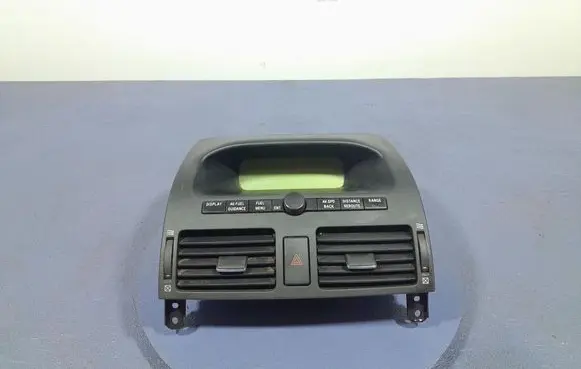 Toyota Avensis Verso Radio/CD/DVD/GPS head unit 8611005020