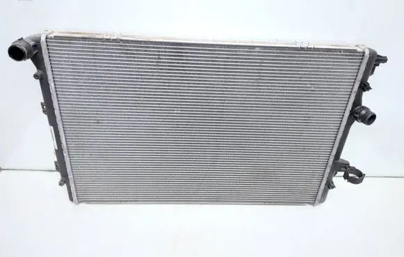 Volkswagen Sharan Coolant radiator 5N0121253L