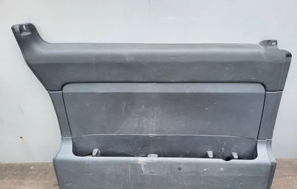 Mercedes-Benz Vito Viano W639 Trunk/boot side trim panel A6396900025