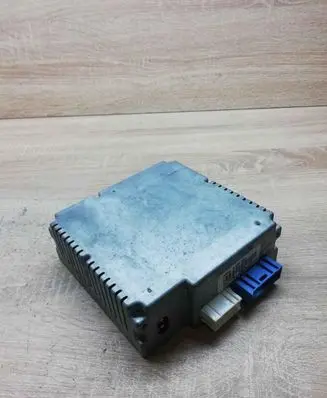 BMW 7 E65 E66 Video control module 6933866 037101082