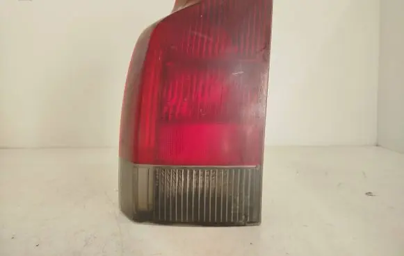 Volvo V70 Rear/tail lights 9154497 9154501