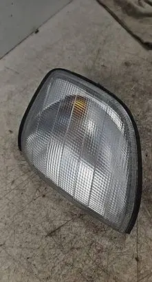 Mercedes-Benz S W140 Front indicator light E401451 1408260543 1305233938