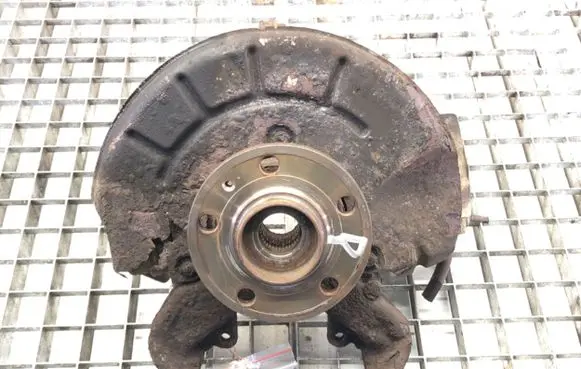 Volkswagen Fox Front wheel hub spindle knuckle