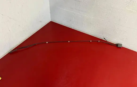 Engine bonnet/hood lock release cable