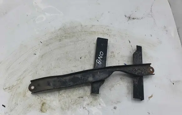 Toyota Corolla Verso E121 Battery tray NOCODE
