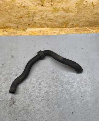 Opel Vivaro Engine coolant pipe/hose