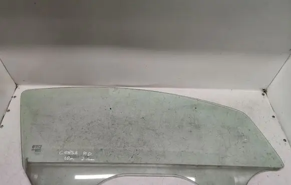 Opel Corsa D Front door window/glass (coupe) 