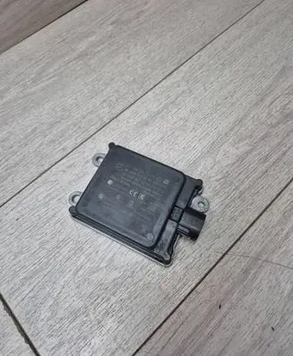 Mercedes-Benz E W213 Distronic sensor radar A0009007923