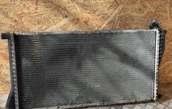 BMW 5 E39 Coolant radiator 2247345 22473459 7787907