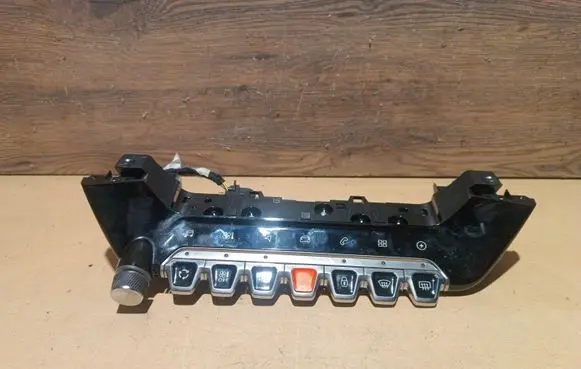 Peugeot 208 II Climate control unit 98432310XU
