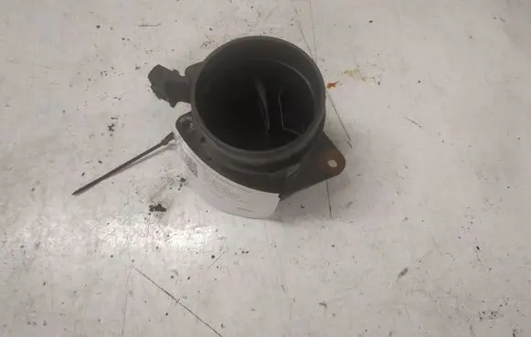 Volvo S40, V40 Mass air flow meter 23784758 7700105010B