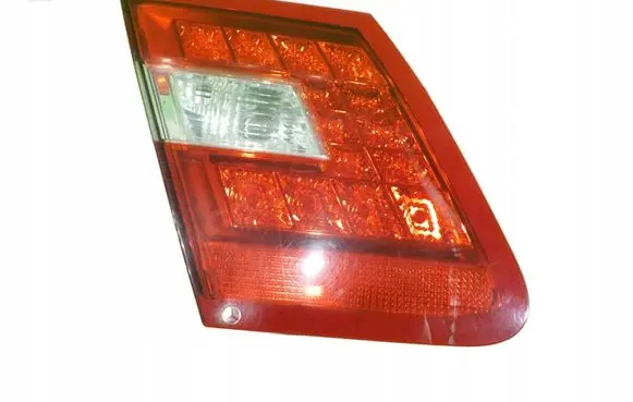 Mercedes-Benz E W212 Rear/tail lights A2128203164