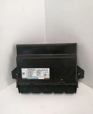 Volvo V70 Keyless (KESSY) go control unit/module 8G9N19G481AA