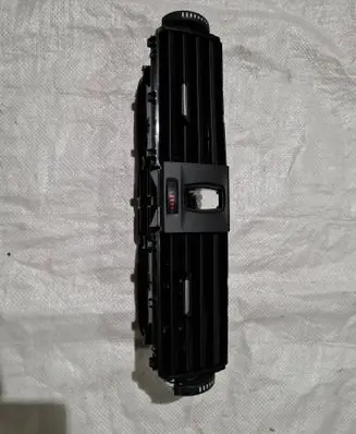BMW 3 F30 F35 F31 Dash center air vent grill 9347436