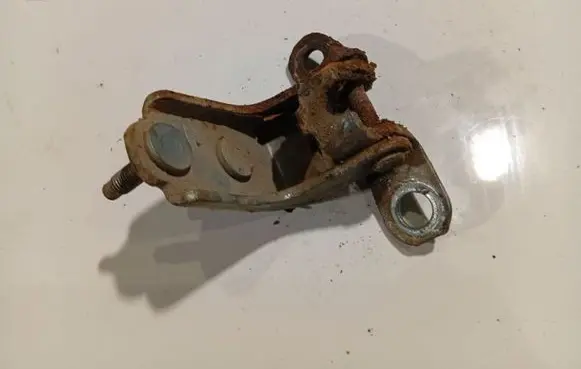 Honda Accord Rear door lower hinge