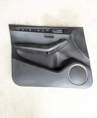Audi Q5 SQ5 Front door card panel trim 