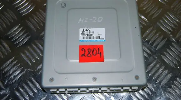 Mazda 6 Engine control unit/module L32718881J
