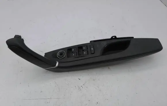 Hyundai i40 Electric window control switch 935703Z550