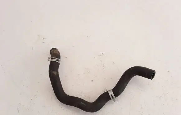 Renault Megane II Engine coolant pipe/hose 8200357681