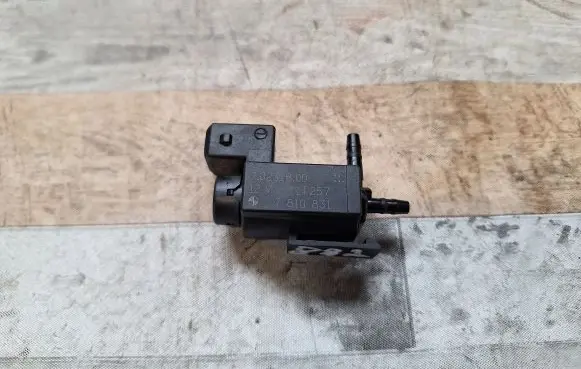BMW 7 F01 F02 F03 F04 Turbo solenoid valve 7810831 70231800