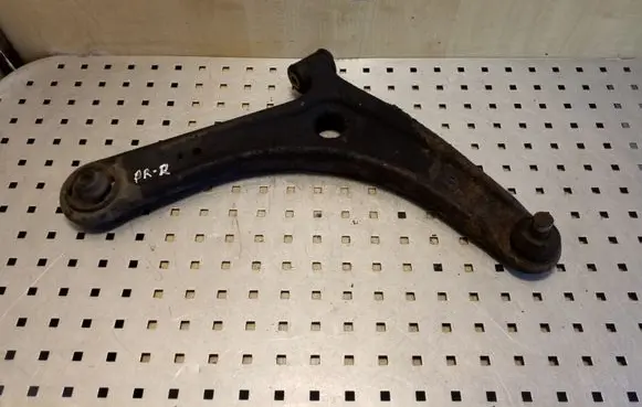 Mitsubishi Outlander Front lower control arm/wishbone