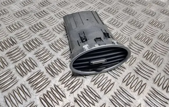 Ford Focus Dash center air vent grill 6N41A014L21C 4M51A014L21BD 4B51A014L21AE