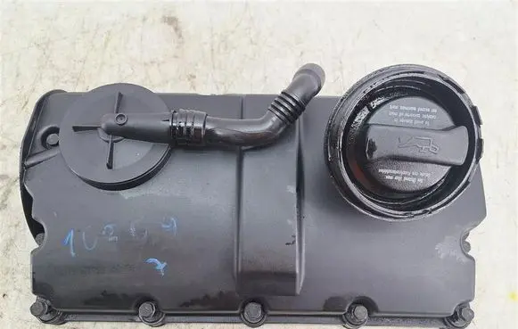 Volkswagen Bora Rocker cam cover 038103469M