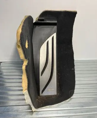 BMW 4 F32 F33 Foot rest pad/dead pedal 8053899