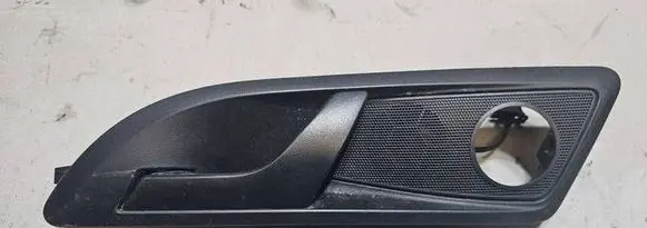 Skoda Yeti (5L) Front door interior handle 1Z0035411P 1Z0837247