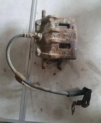 Chevrolet Captiva Front brake caliper