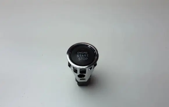 Toyota Corolla Verso AR10 Engine start stop button switch 15A7101
