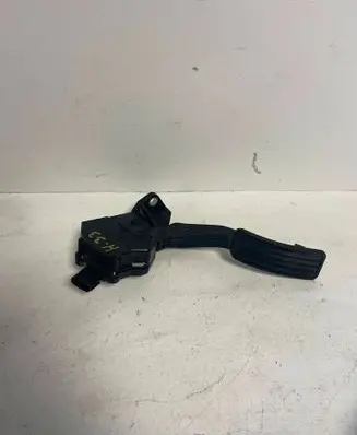 Subaru Legacy Accelerator throttle pedal 36010AG140 1988007120 10H24A00431
