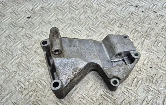 Audi A4 S4 B6 8E 8H Generator/alternator bracket 079903805J