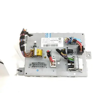 Mercedes-Benz C W205 Central body control module A2229006014 A2229011203