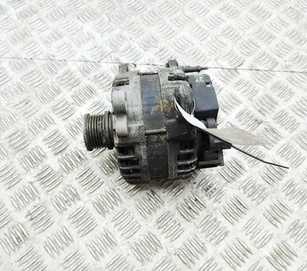 Volkswagen Transporter - Caravelle T6 Generator/alternator 04L903023T