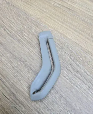Volvo XC90 Seat belt trim 