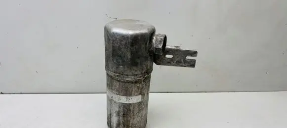 Audi A8 S8 D2 4D Air conditioning (A/C) air dryer 4D0820193A