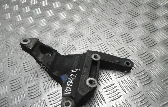 Ford Mondeo Mk III EGR valve cooler bracket 1S7E10239AA VD17424