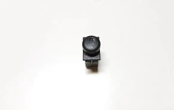 Suzuki Jimny Windscreen/window heater switch